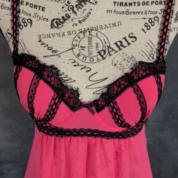 Ambrielle Hot Pink Chemise with Black Lace Trim - Picture 6 of 10
